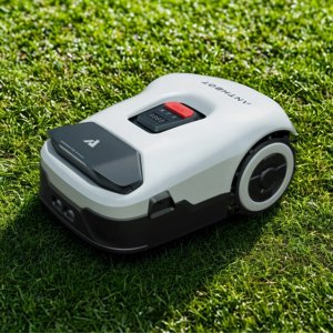Bezdrátová robotická sekačka Anthbot Genie 1000 (1000m²)